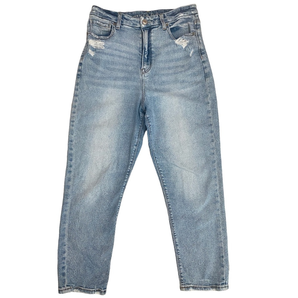 American Eagle Outfitters High Rise Light Wash Distressed Jeans, Size 8 Short